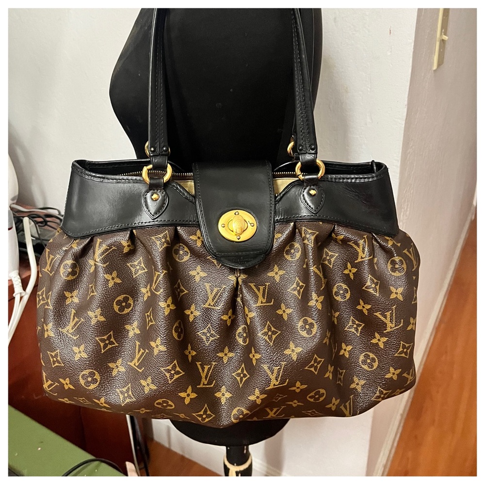 Authentic Louis Vuitton Boetie Monogram MM Brown Leather Handbag
